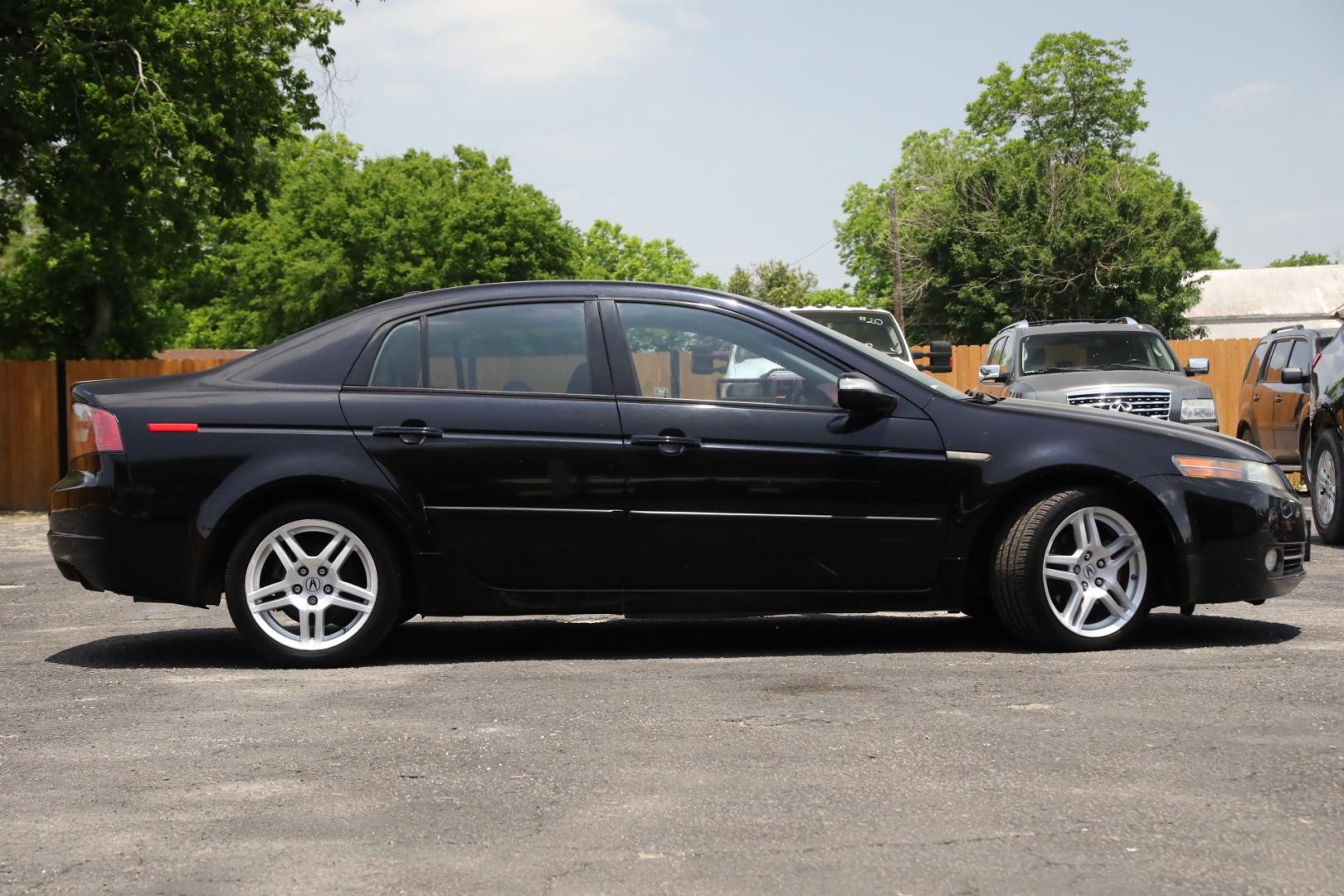 2008 BLACK ACURA TL 5-Speed AT with Navigation System (19UUA66238A) with an 3.2L V6 SOHC 24V engine, 5-SPEED AUTOMATIC transmission, located at 420 E. Kingsbury St., Seguin, TX, 78155, (830) 401-0495, 29.581060, -97.961647 - Photo#3
